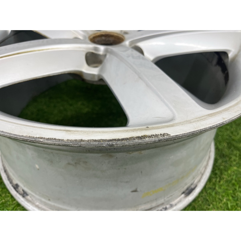 Диск колёсный 5x112 R18 8,0JX18H2 ET47 (диски на авто) AUDI A4 B8 2012 2.0 CAEB 8K0601025Q