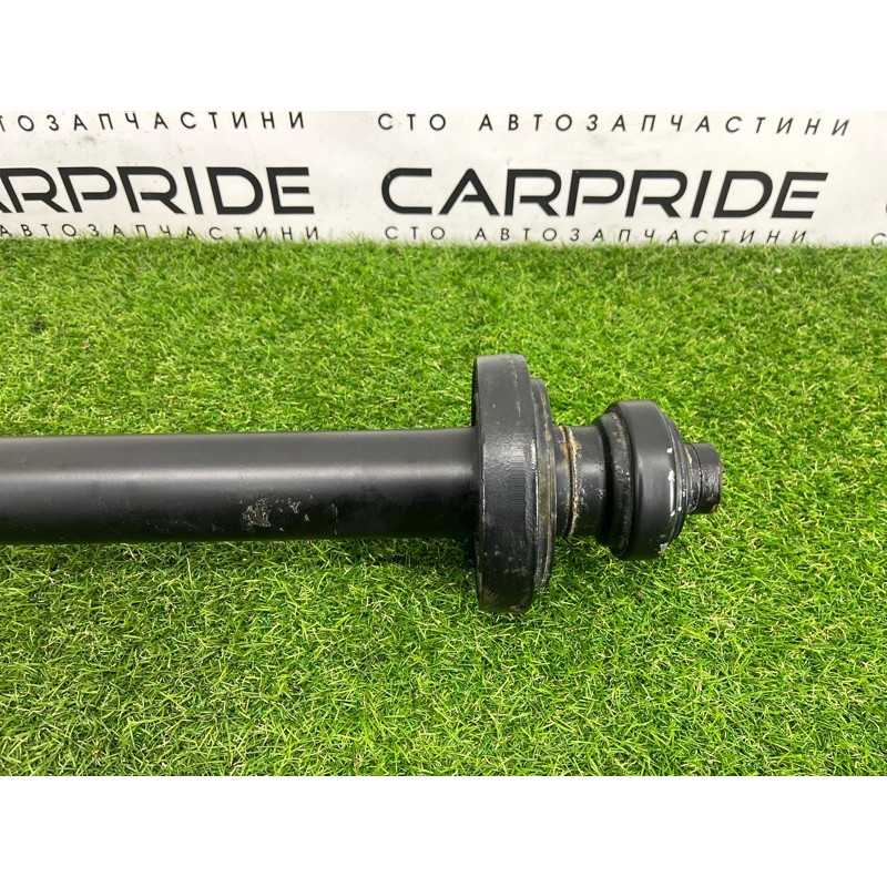 Карданный вал (трансмиссия) Volkswagen Touareg NF 2011 3.0 TDI 7P0521102P