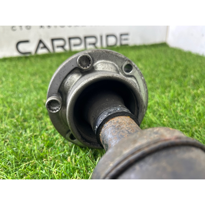 Карданный вал (трансмиссия) AUDI Q5 8R 2012 3.2 CALB 8R0521101C