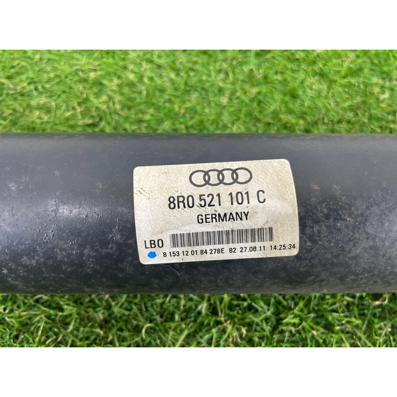 Карданный вал (трансмиссия) AUDI Q5 8R 2012 3.2 CALB 8R0521101C