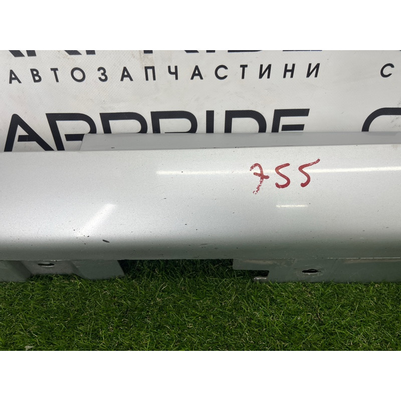 Накладка на поріг (кузов і елементи) BMW 7-series F02 2011 4.4 N63 51777225923