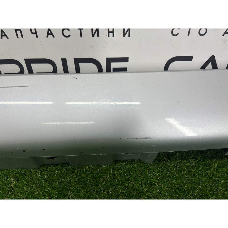 Накладка на поріг (кузов і елементи) BMW 7-series F02 2011 4.4 N63 51777225923