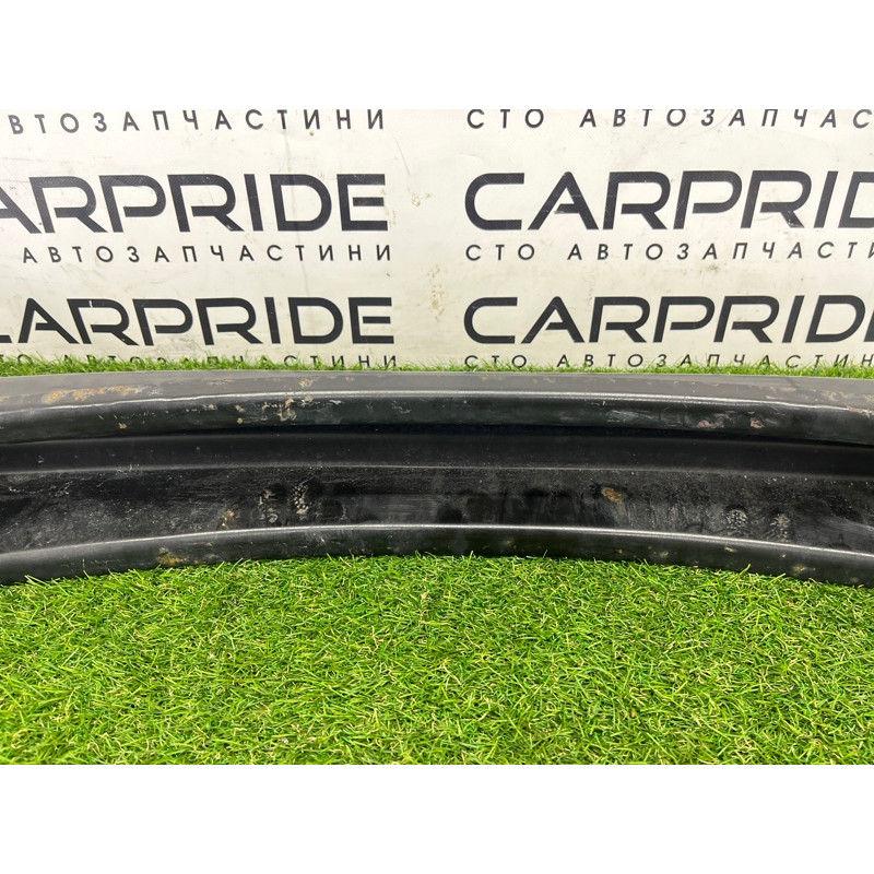 Усилитель бампера (наружные элементы кузова) Volkswagen Touareg NF 2013 3.6 7P0807309A