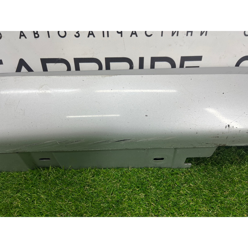 Накладка на порог (кузов и элементы) BMW 7-series F02 2011 4.4 N63 51777225924