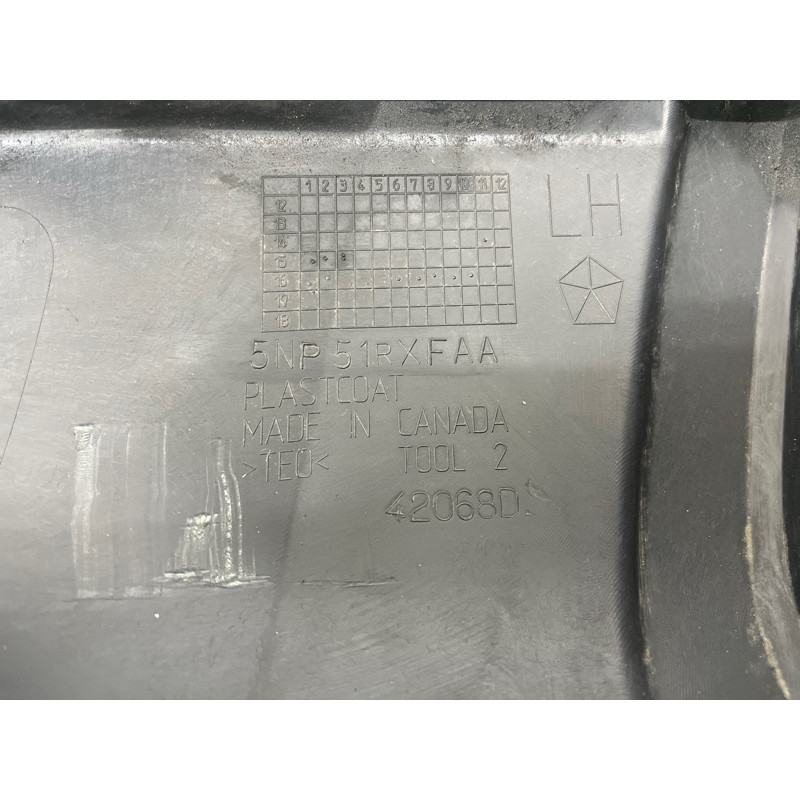 Накладка на порог (кузов и элементы) Jeep Grand Cherokee WK2 2017 5NP51RXFAA