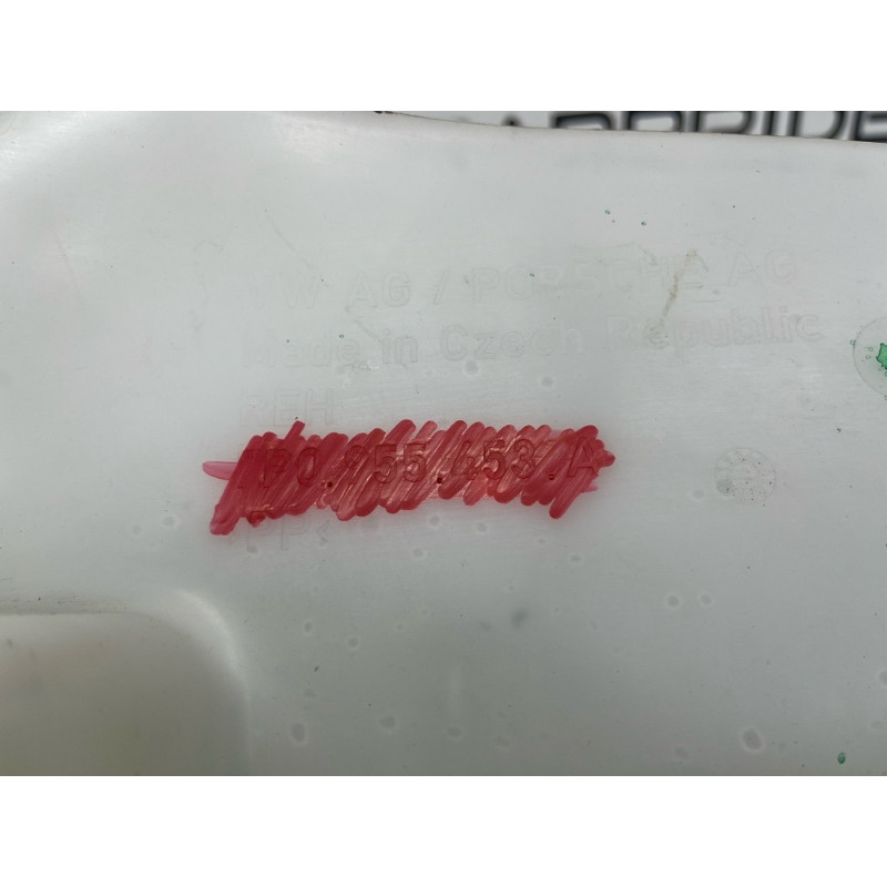 Бачок омывателя (кузов и элементы) Volkswagen Touareg NF 2013 3.6 7P0955453A