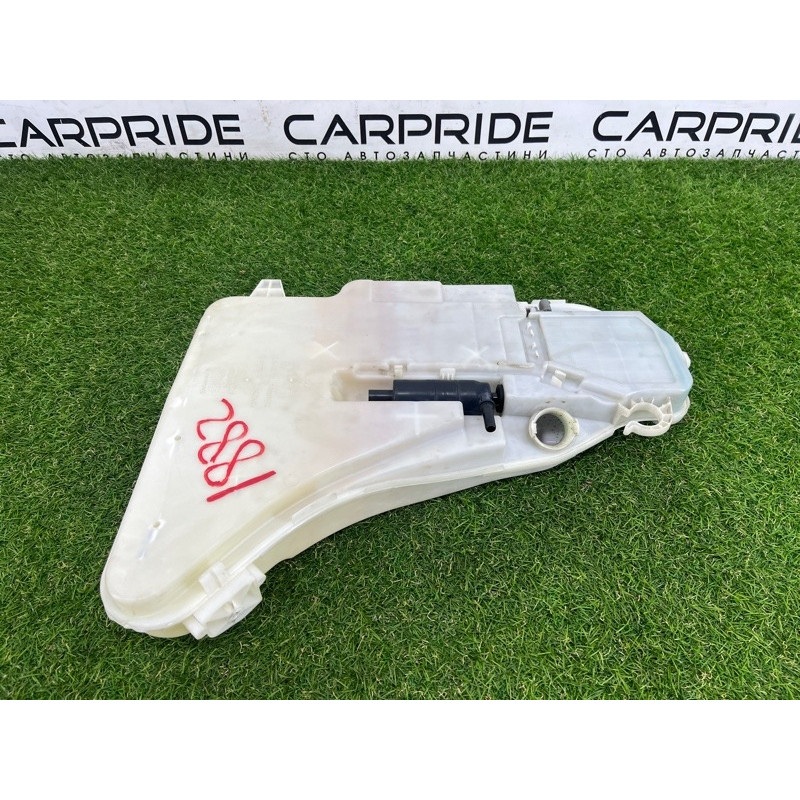 Бачок омывателя (кузов и элементы) BMW 5-series Gran Turismo F07 2011 3.0 N55B30 61667269667