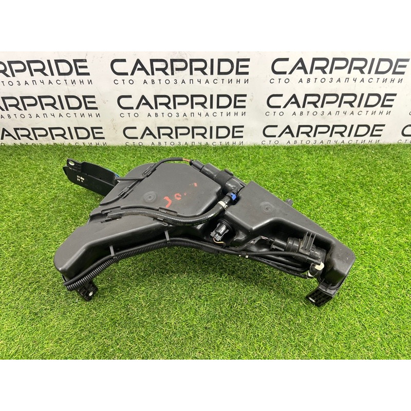 Бачок омывателя (кузов и элементы) AUDI Q5 8R 2012 3.2 CALB 8R0955453B