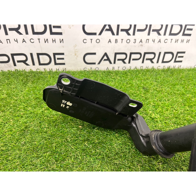 Бачок омывателя (кузов и элементы) AUDI Q5 8R 2012 3.2 CALB 8R0955453B