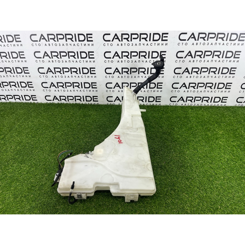 Бачок омывателя (кузов и элементы) BMW X5 E70 2009 4.8 N62N 61667162588