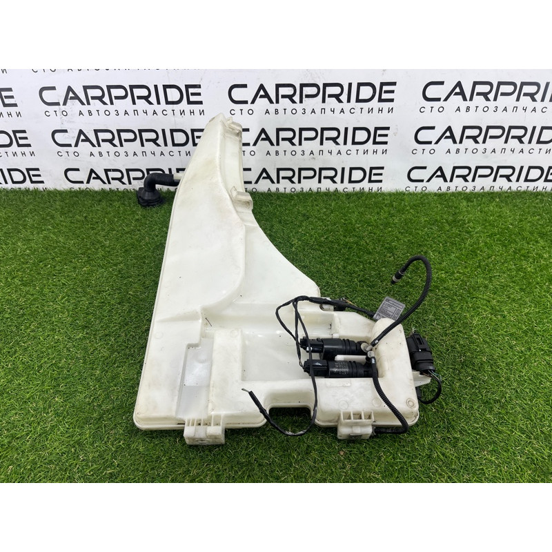 Бачок омывателя (кузов и элементы) BMW X5 E70 2009 4.8 N62N 61667162588