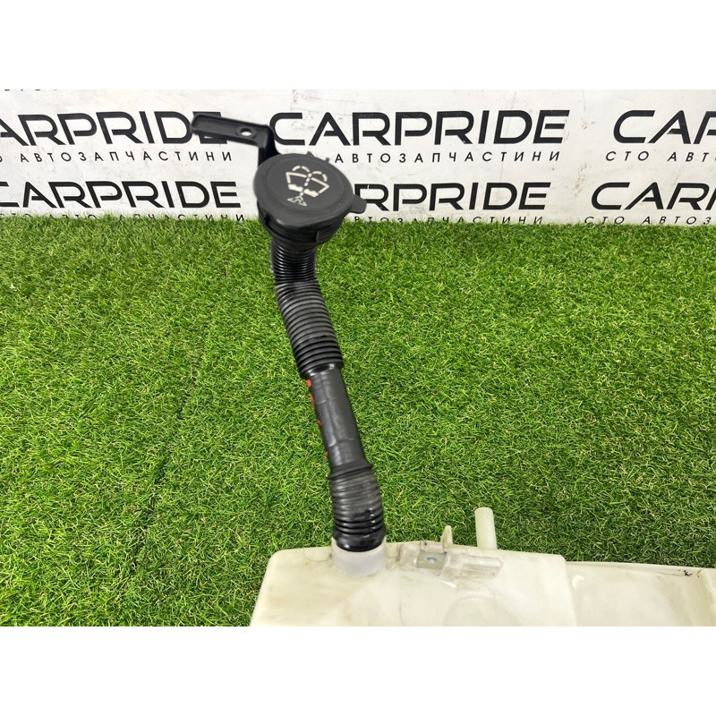 Бачок омывателя (кузов и элементы) BMW X5 E70 2009 4.8 N62N 61667162588