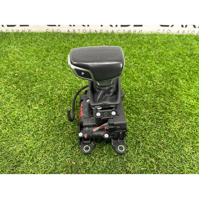 Селектор АКПП (трансмиссия) AUDI A4 B9 2017 2.0 DBPA 8W1713041L