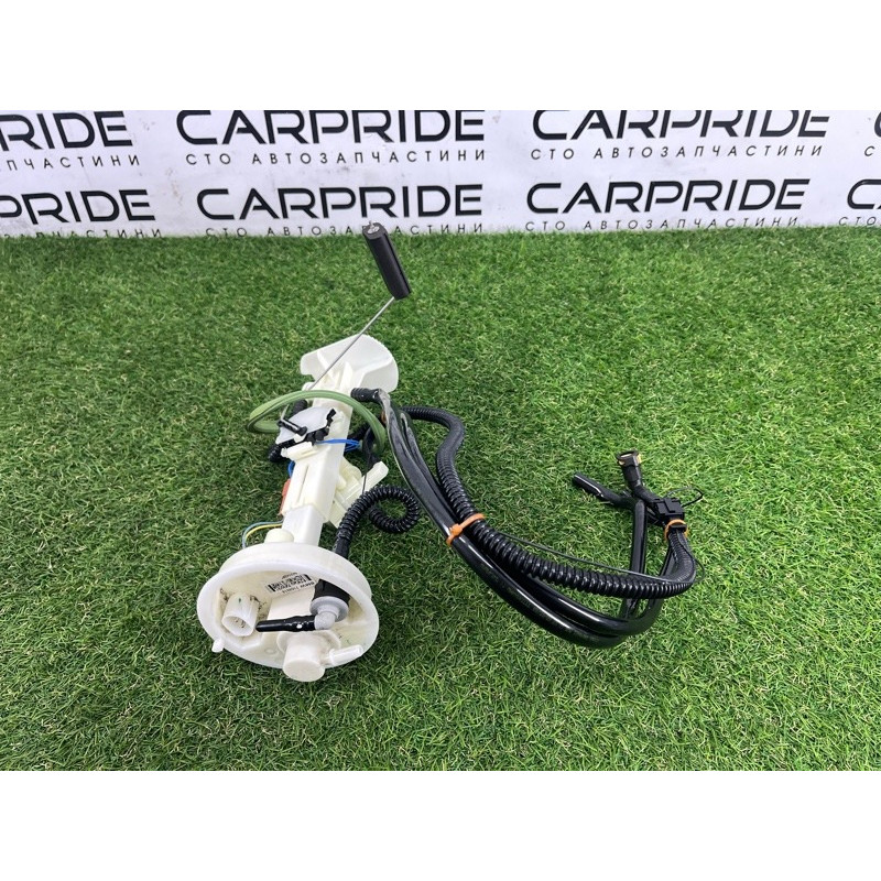 Датчик уровня топлива (электрика / датчики) BMW X5 E70 2009 4.8 N62N 16117195470