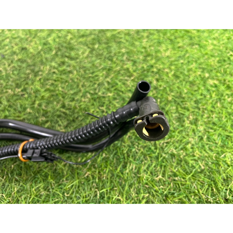 Датчик уровня топлива (электрика / датчики) BMW X5 E70 2009 4.8 N62N 16117195470