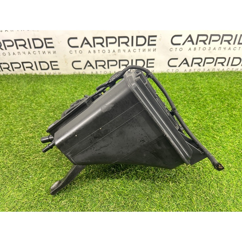 Абсорбер топливный (топливная система) Volkswagen Touareg NF 2013 3.6 7P0201801H