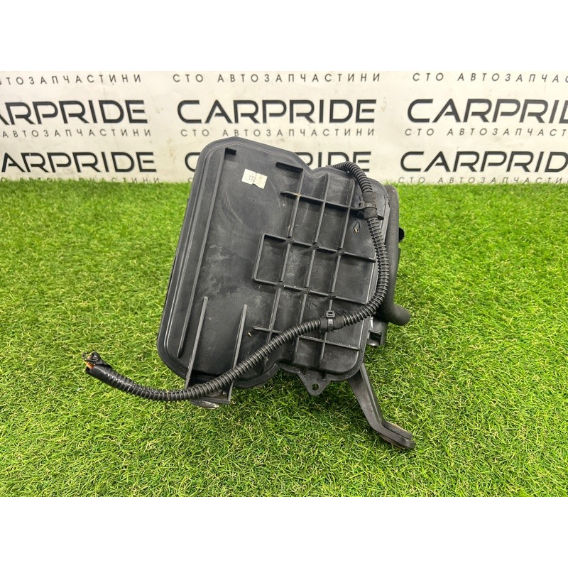 Абсорбер топливный (топливная система) Volkswagen Touareg NF 2013 3.6 7P0201801H