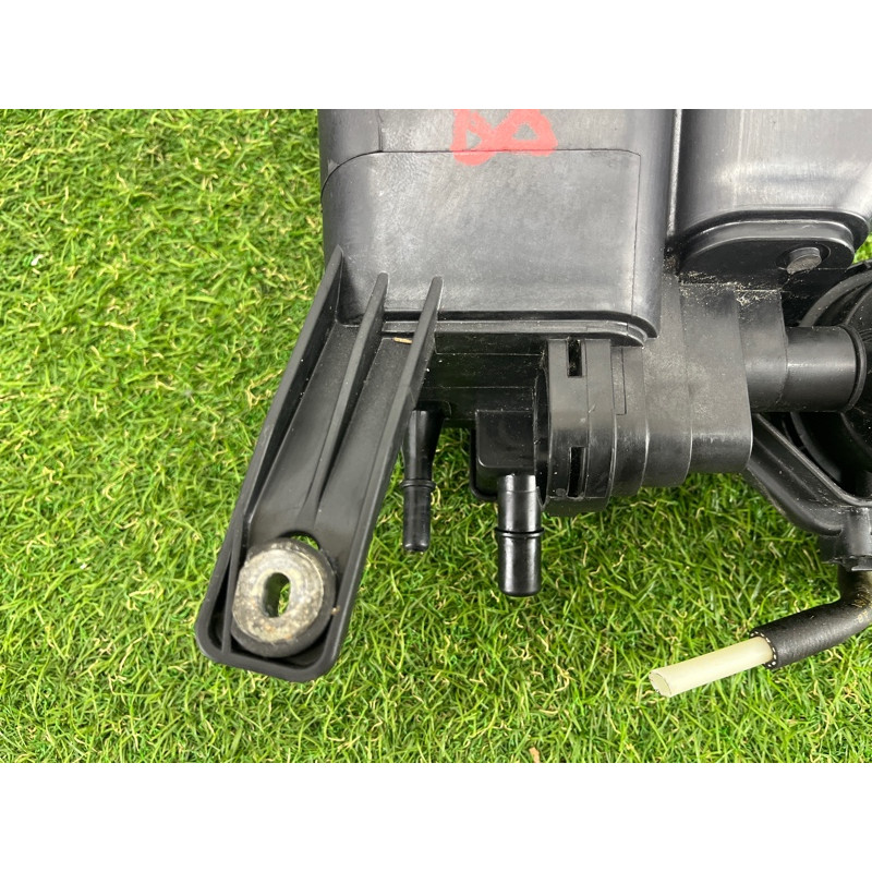 Абсорбер топливный (топливная система) Volkswagen Touareg NF 2013 3.6 7P0201801H