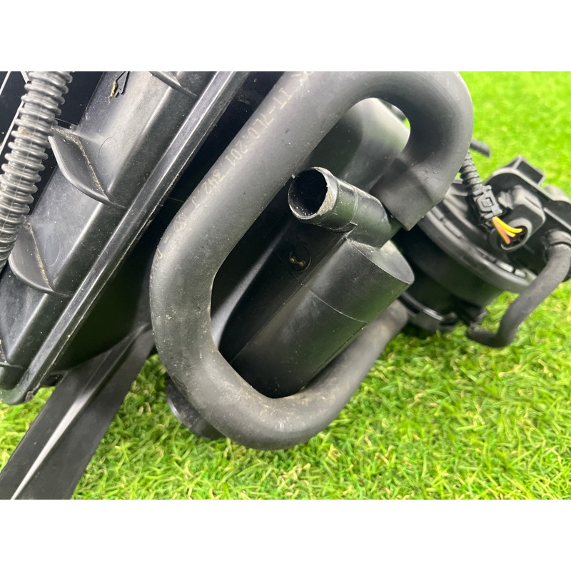 Абсорбер топливный (топливная система) Volkswagen Touareg NF 2013 3.6 7P0201801H