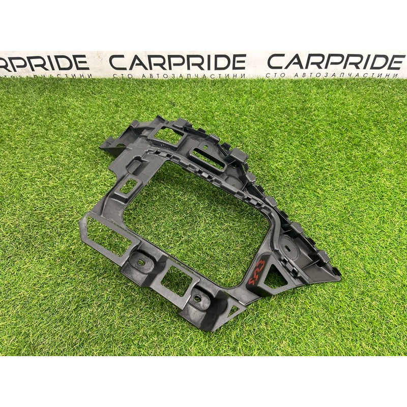 Крепление бампера (кузов и элементы) Volkswagen Touareg NF 2012 3.6 CGRA 7P6807376B