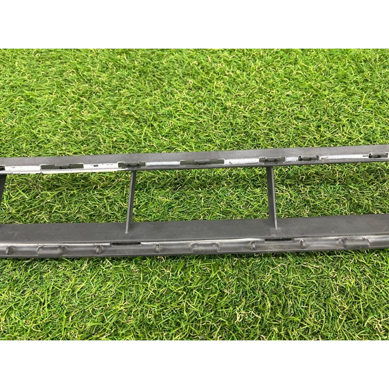 Решетка бампера (кузов и элементы) Volkswagen Touareg NF 2012 3.6 CGRA 7P68536739B9