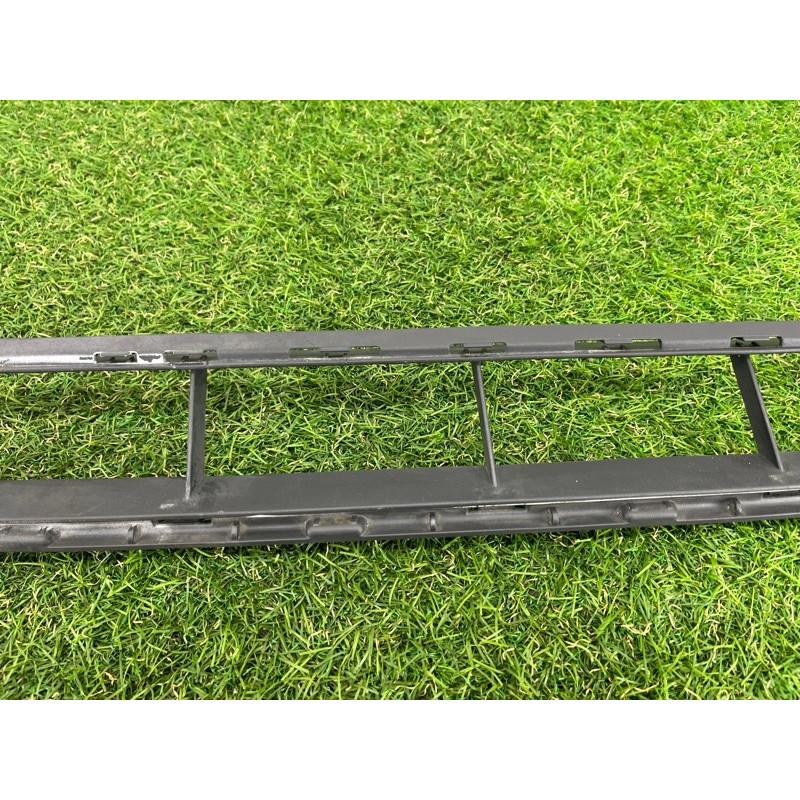 Решетка бампера (кузов и элементы) Volkswagen Touareg NF 2012 3.6 CGRA 7P68536739B9