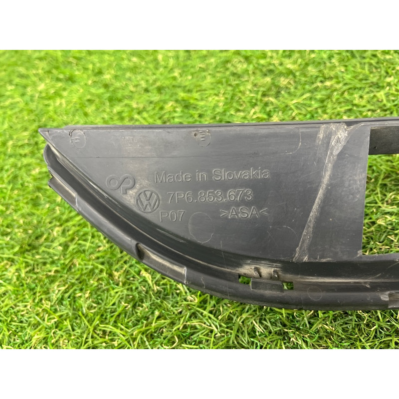 Решетка бампера (кузов и элементы) Volkswagen Touareg NF 2012 3.6 CGRA 7P68536739B9