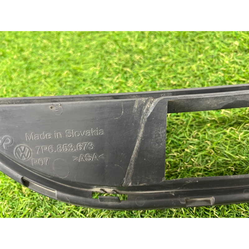 Решетка бампера (кузов и элементы) Volkswagen Touareg NF 2012 3.6 CGRA 7P68536739B9