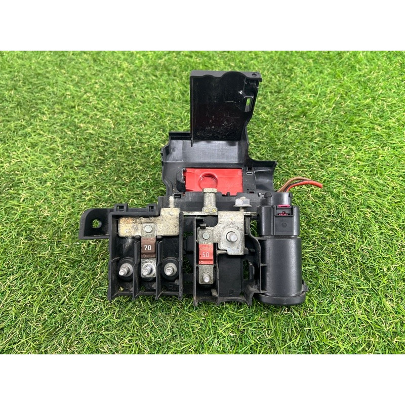 Распределитель B+, многоф. (электрика) AUDI A4 B9 2017 2.0 DBPA 8W0941823F