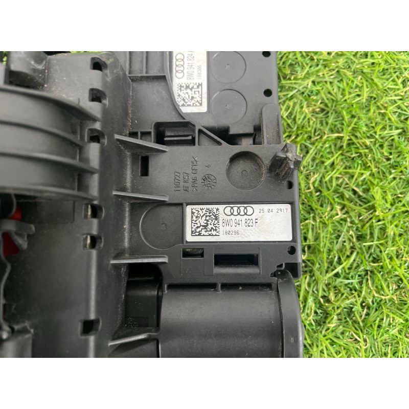 Распределитель B+, многоф. (электрика) AUDI A4 B9 2017 2.0 DBPA 8W0941823F