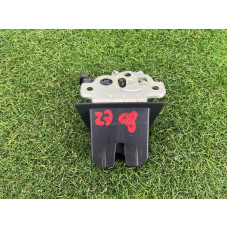 Замок багажника