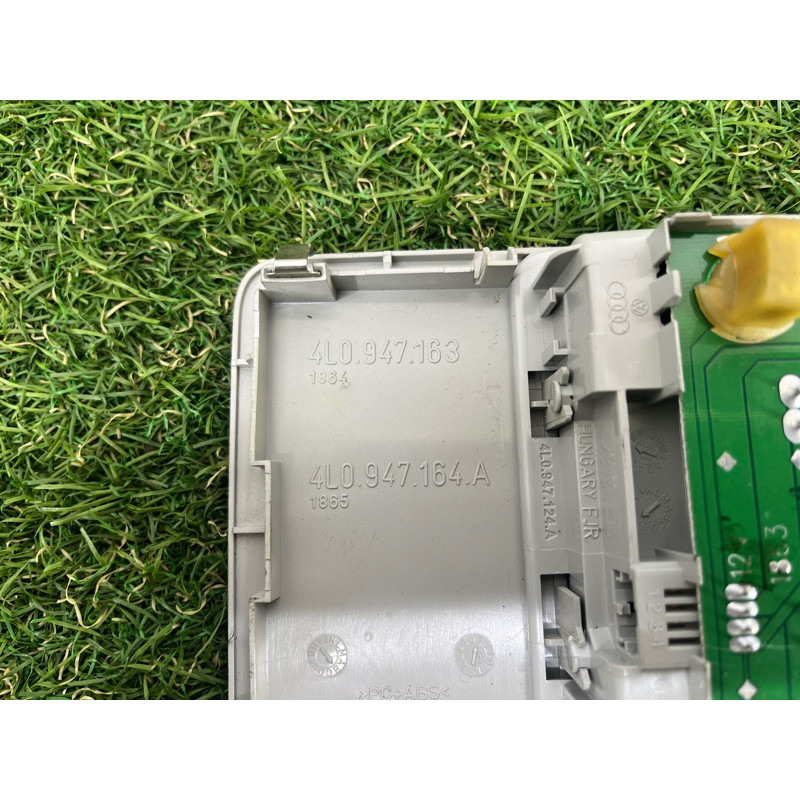 Плафон салона (салон) AUDI Q7 4L 2011 3.0 CATA 4L0947164A13U