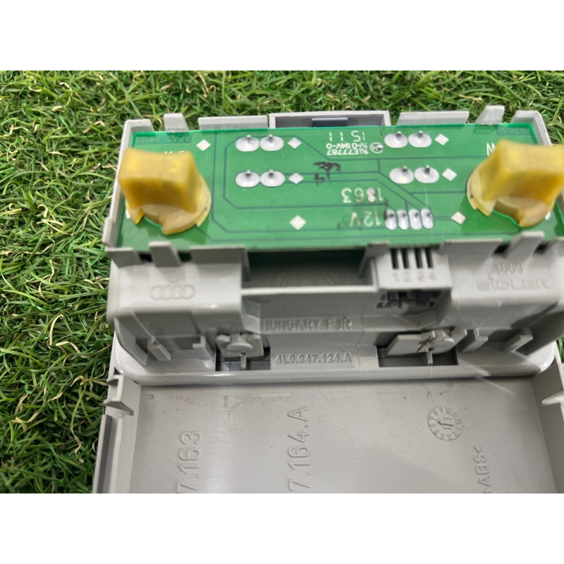 Плафон салона (салон) AUDI Q7 4L 2011 3.0 CATA 4L0947164A13U