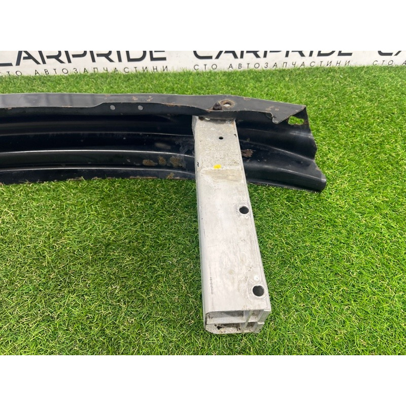 Усилитель бампера (наружные элементы кузова) AUDI A4 B8 2012 2.0 CAEB 8T0807313A