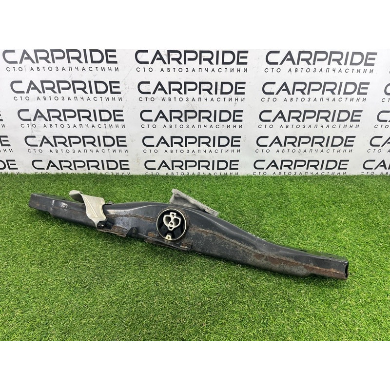 Кронштейн КПП (трансмиссия) Volkswagen Touareg NF 2012 3.6 CGRA 7P0399225B