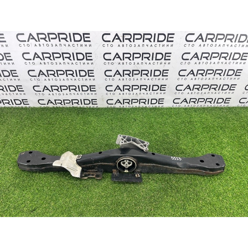 Кронштейн КПП (трансмиссия) Volkswagen Touareg NF 2012 3.6 CGRA 7P0399225B