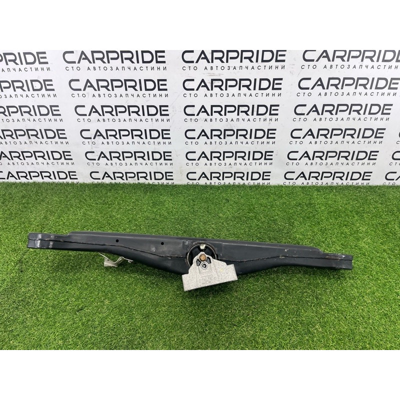 Кронштейн КПП (трансмиссия) Volkswagen Touareg NF 2012 3.6 CGRA 7P0399225B