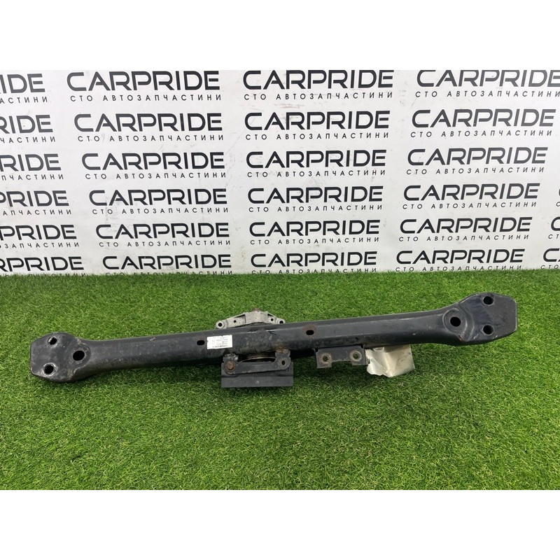 Кронштейн КПП (трансмиссия) Volkswagen Touareg NF 2012 3.6 CGRA 7P0399225B