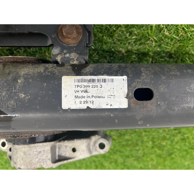 Кронштейн КПП (трансмиссия) Volkswagen Touareg NF 2012 3.6 CGRA 7P0399225B