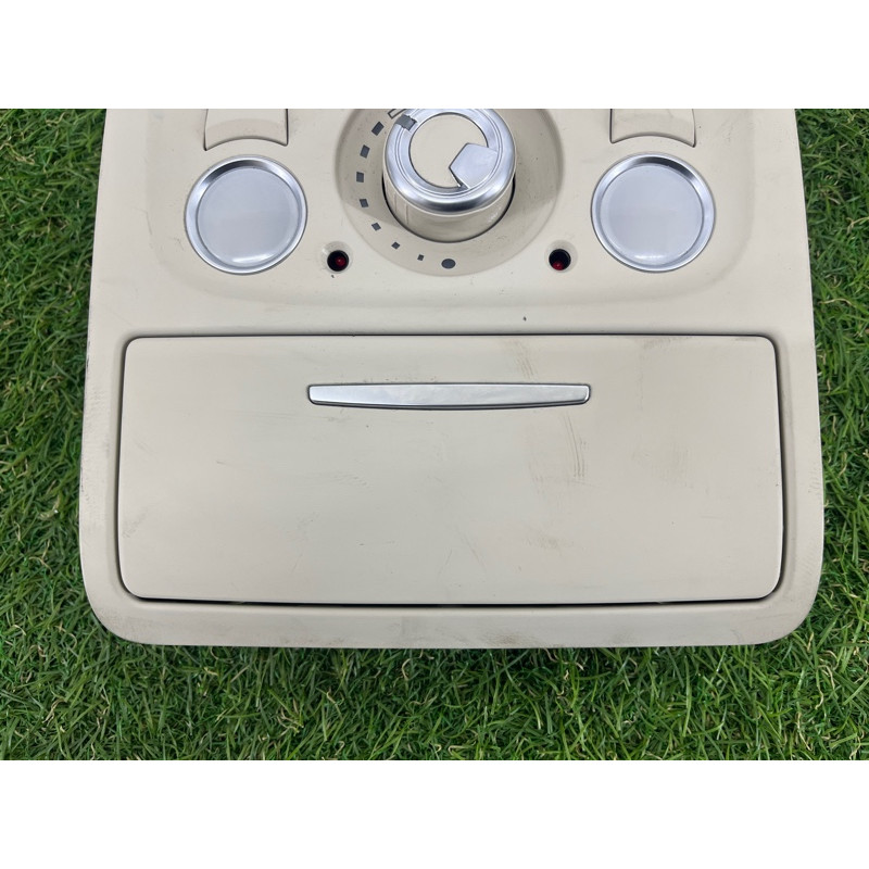 Плафон салона (салон) AUDI A4 B8 2012 2.0 CAEB 8T0947140U57