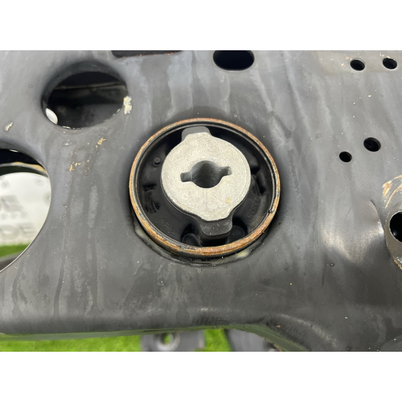 Подрамник (подвеска) Jeep Grand Cherokee WK2 2020 3.6 4877623AD