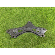 Кронштейн подрамника