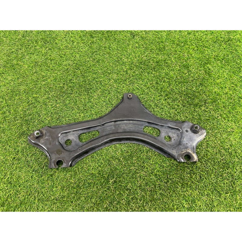 Кронштейн подрамника (подвеска) AUDI SQ5 FY 2018 3.0 CWGD 80A399461B