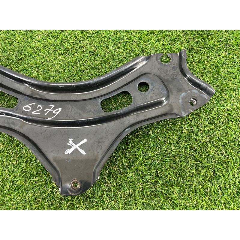 Кронштейн подрамника (подвеска) AUDI SQ5 FY 2018 3.0 CWGD 80A399461B