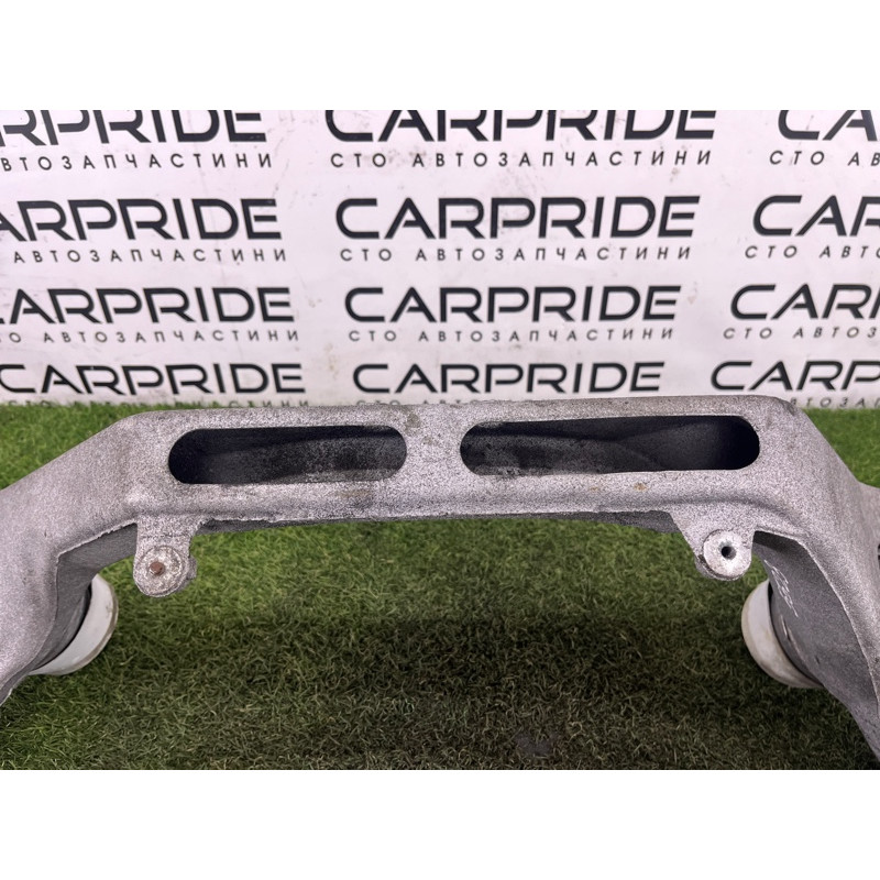 Кронштейн двигателя (кронштейны двигателя) Volkswagen Touareg NF 2012 3.6 CGRA 7P0199207A