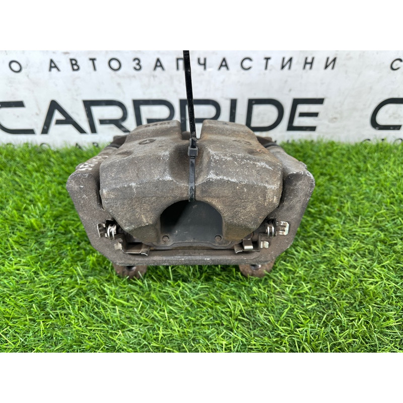 Суппорт тормозной (тормозная система) Jeep Cherokee KL 68225313AA