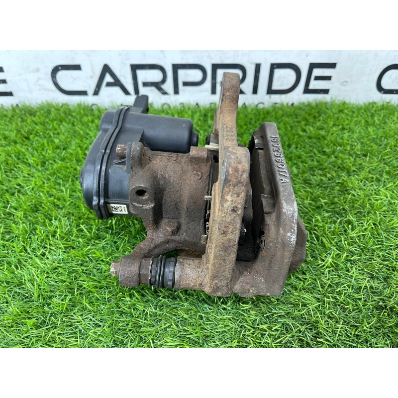 Суппорт тормозной (тормозная система) Jeep Cherokee KL 68225313AA