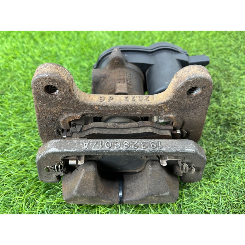 Суппорт тормозной (тормозная система) Jeep Cherokee KL 68225313AA