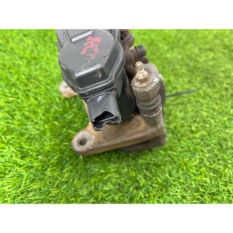 Суппорт тормозной (тормозная система) Jeep Cherokee KL 68225313AA