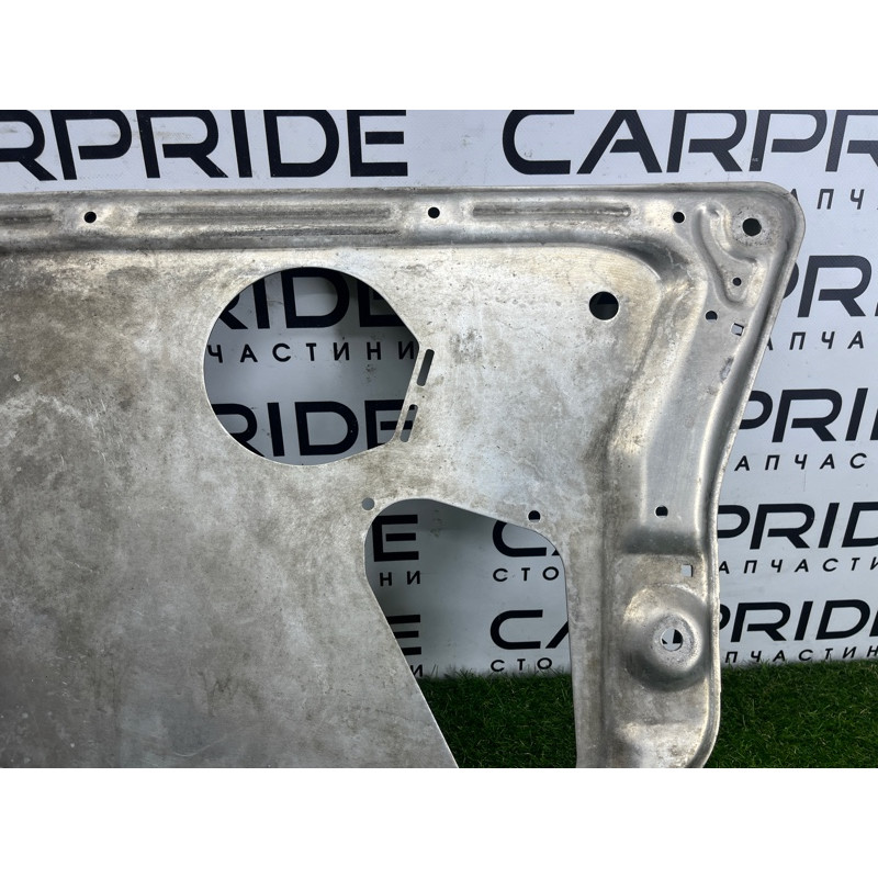 Защита двигателя (кузов и элементы) BMW X5 E70 2009 4.8 N62N 31106786568